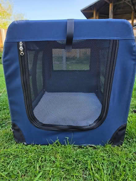 Photo of free Dog/Puppy Crate for car (Oxted) #3