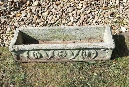 Photo of free Stone/concrete planter (Hurst Golf Course RG41) #1