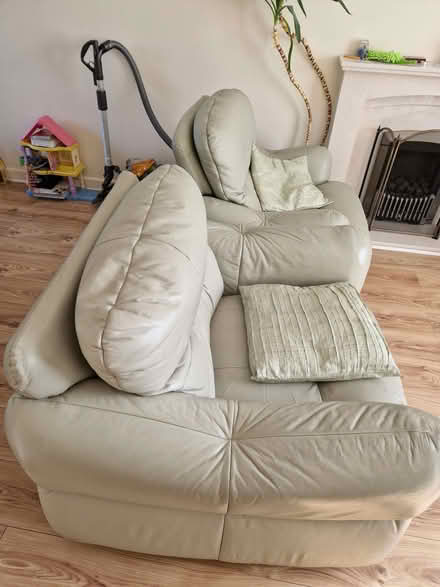 Photo of free Mint green leather sofa and chairs (Polegate BN26) #2