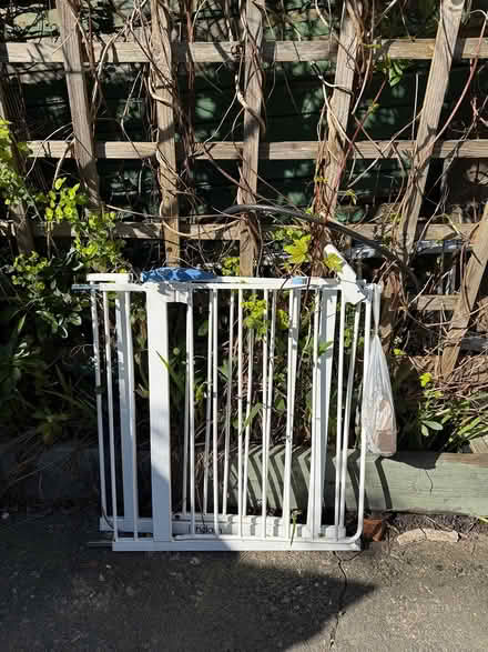 Photo of free Stair gates (HX7) #1