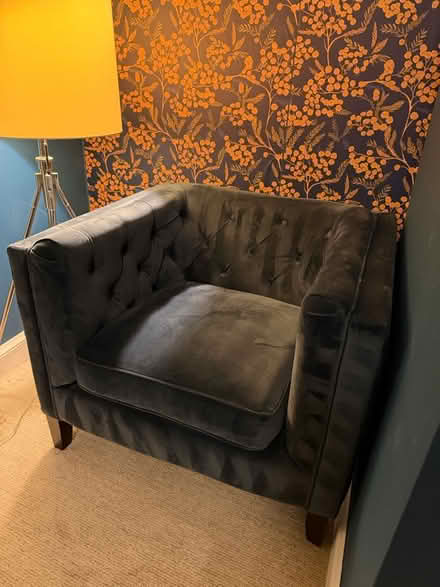 Photo of free Armchair (Silver Spring (off of E.Wayne)) #2