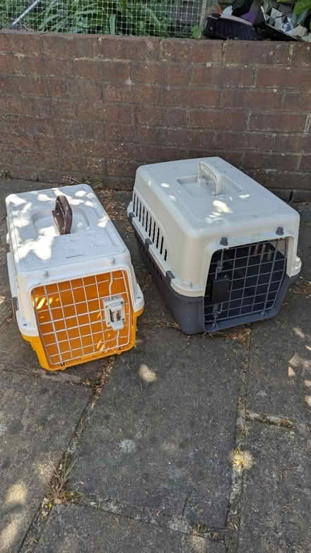 Photo of free 2x pet carriers (CR0) #1