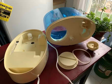 Photo of free Humidifier (Briarwood, Queens) #1
