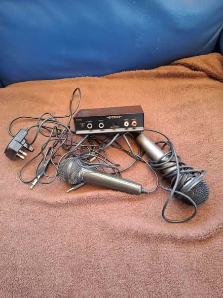 Photo of free Microphones (Cliftonville CT9) #1