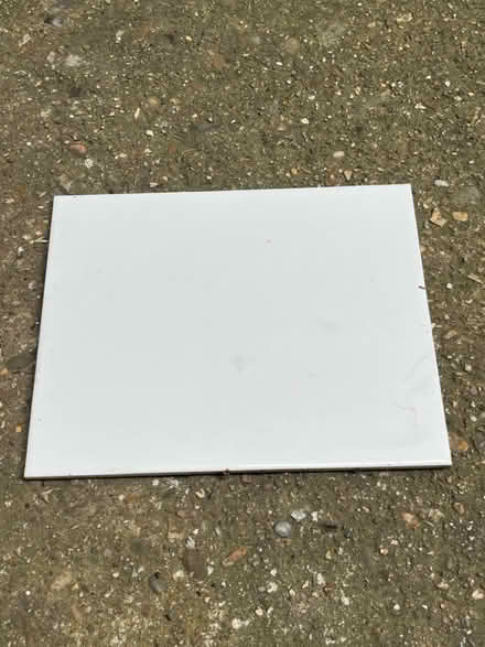 Photo of free Ca10 tiles ( 25 x 20 cm) (Berkhamsted HP4) #1