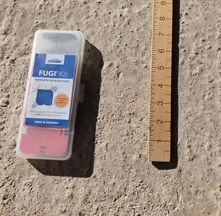 Photo of free Unused Fugi Kit (silicon grouting/sealant tools) (Yarnton OX5) #1