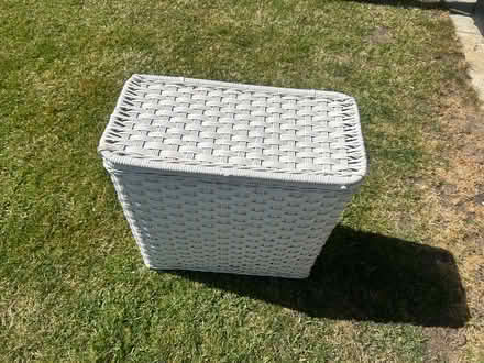 Photo of free White Laundry Basket (Hook KT9) #1