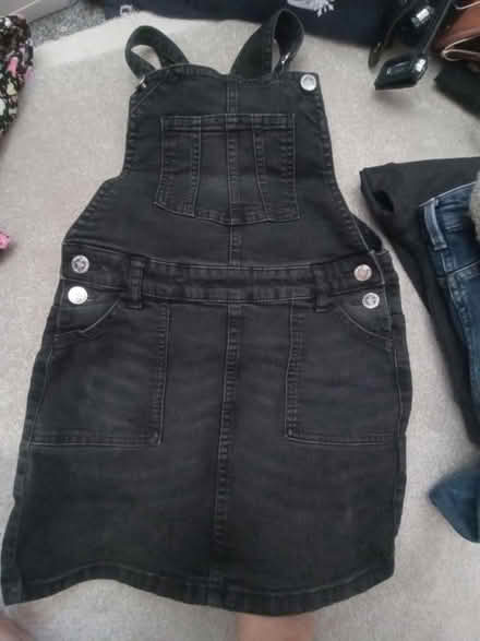Photo of free Girls clothes (RG6) #2
