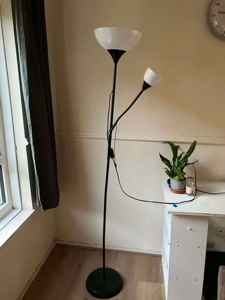 Photo of free Floor lamp, all in one inject printer, scanner, microwave (South Bermondsey SE15) #1