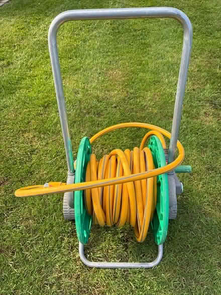 Photo of free Garden hose on reel (Kenilworth CV8) #2