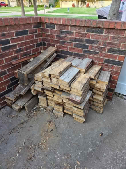 Photo of free wood (Central) #1