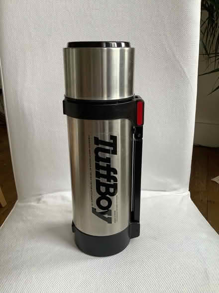 Photo of free Super-size drink flask (Eton SL4) #1