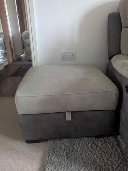 Photo of free Sofas (Audenshaw M34) #4