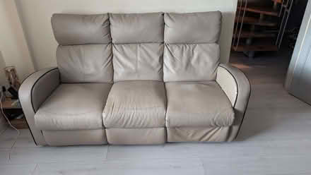 Photo of free Leather Recliner 3 seat (Middleton Junction M24) #2