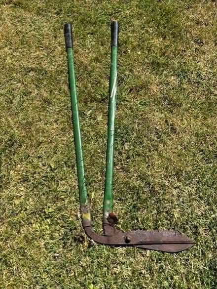 Photo of free Long handled edge trimmers (Dedworth SL4) #1