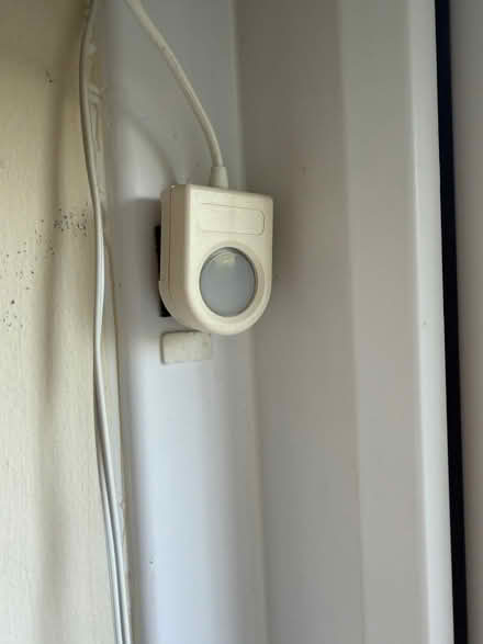 Photo of free Electric Vertical Blinds With Auto Day/Night Function (Turton BL7) #2