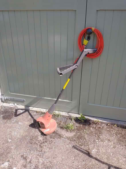 Photo of free Flymo Strimmer/ Lawn Edger (Tarves AB41) #1