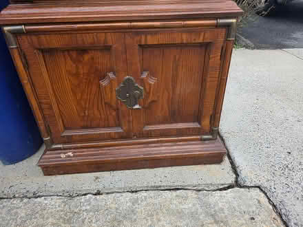Photo of free Beautiful case amazing condition (Ten hills) #3