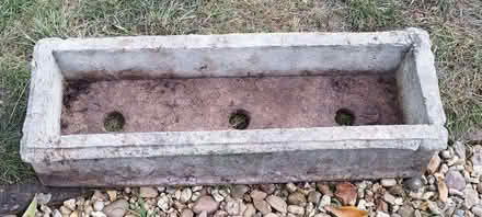 Photo of free Stone/concrete planter (Hurst Golf Course RG41) #3