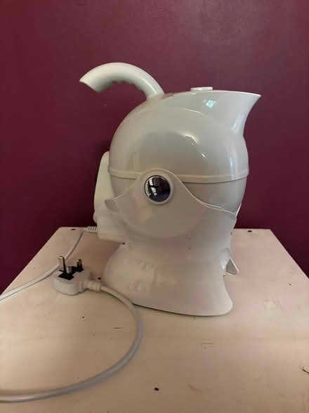 Photo of free Uccello kettle for limited mobility/sight impaired (Far Bletchley MK3) #2