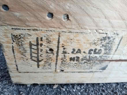 Photo of free Large wooden pallet (Surbiton KT6) #2
