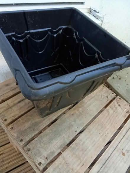 Photo of free Pots x 5 (Willesborough) #1