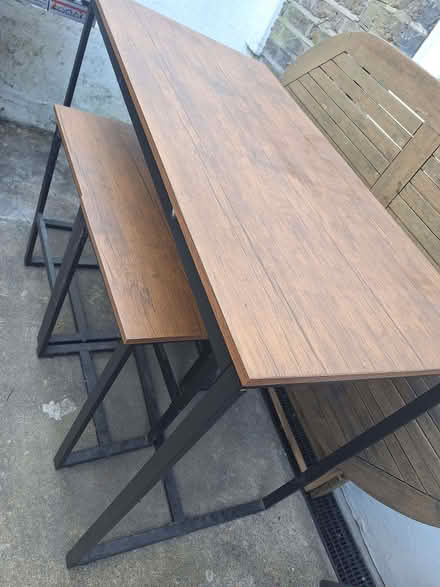 Photo of free Table with 4 chairs (Upper Holloway N19) #1