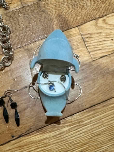 Photo of free Miscellaneous Jewelry (Bellrock area Malden) #2