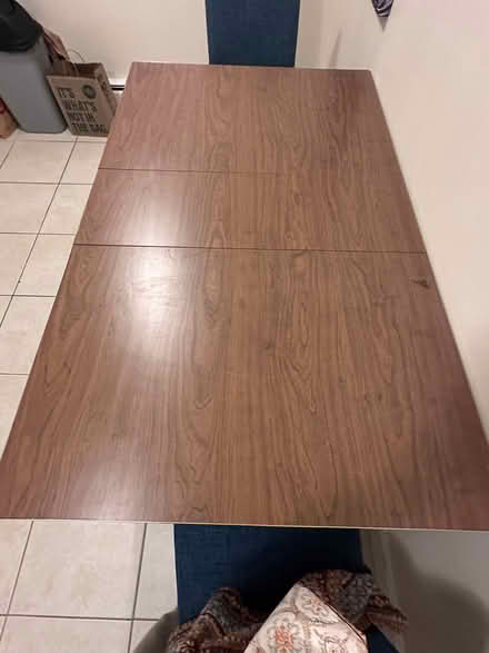 Photo of free Kitchen table (Marathon st) #3