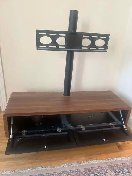 Photo of free TV Stand & Media Unit (Tooting SW17) #2