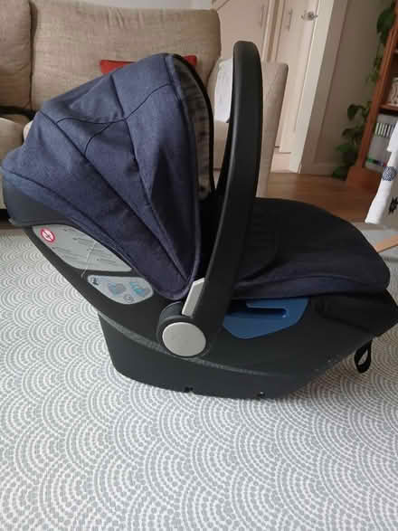 Photo of free Silver Cross Car Seat (Pembury) #2