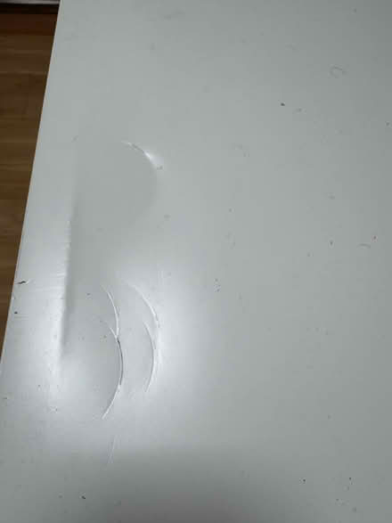 Photo of free White desk (Maida Vale, London) #4