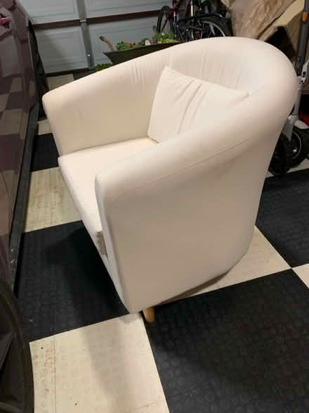 Photo of free IKEA chair (Dearborn heights) #2