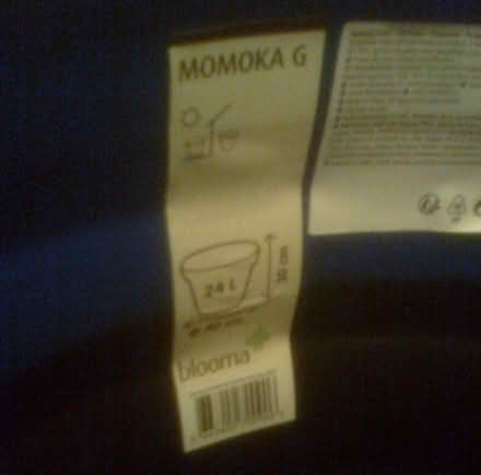 Photo of free Plastic decorative flower pots (Havant PO9) #2