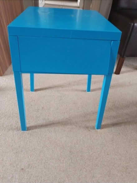 Photo of free Table (CH21FA) #1