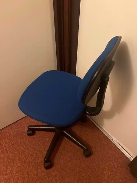 Photo of free Blue office chair (Newnham area CB3) #2
