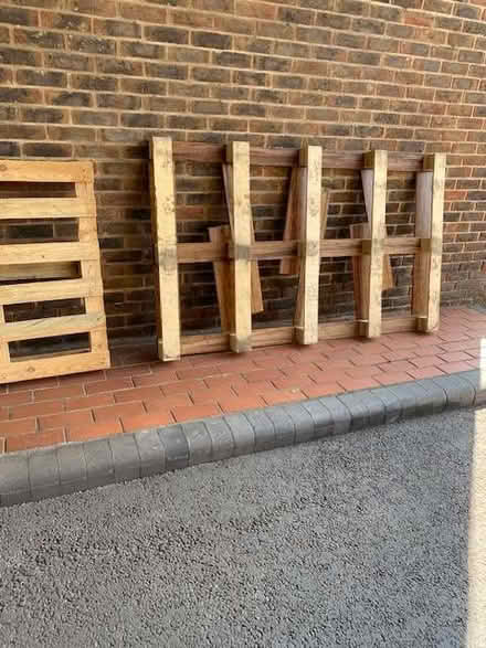 Photo of free 4 wooden pallets (Snaresbrook E11) #2
