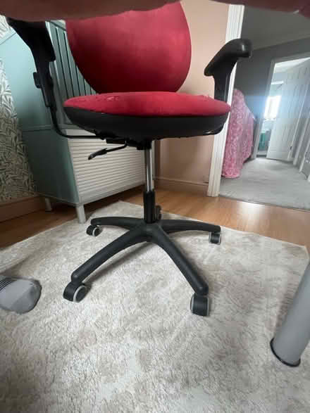 Photo of free Office chair (Flitwick) #2