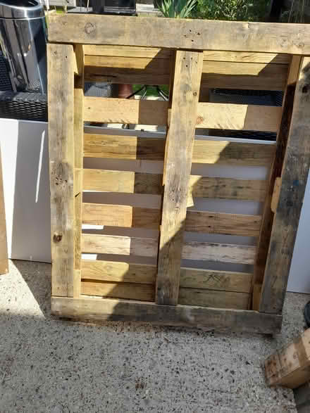 Photo of free Two pallets (Dagenham RM8) #1