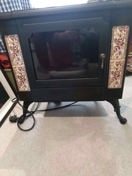Photo of free Electric stove heater (New Town CO1) #2