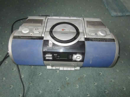 Photo of free CD Player (Golders Green London NW11) #2