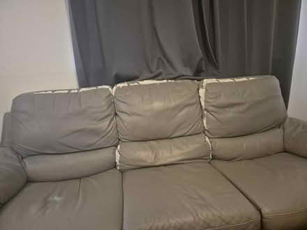 Photo of free Sofa (Welling DA16) #2