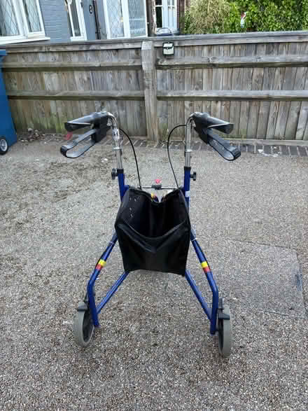 Photo of free Walking Frame (Cricket Road OX4) #2