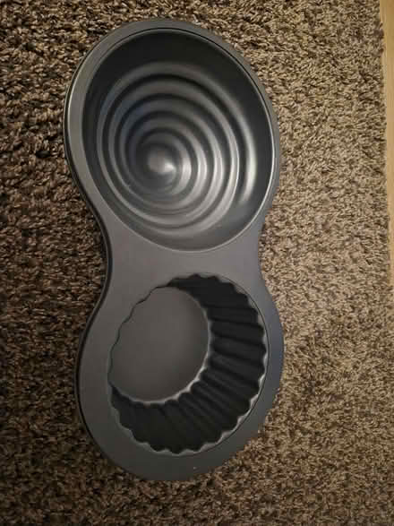 Photo of free Giant cupcake tin (Lucan, Co. Dublin) #1