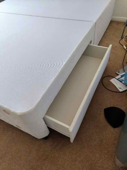Photo of free King size divan base – John Lewis (Chiltern Park Ave, Berkhamsted) #2