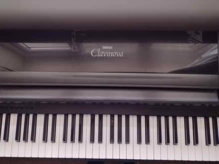 Photo of free Yamaha clavinova electric piano (Leominster HR6) #2