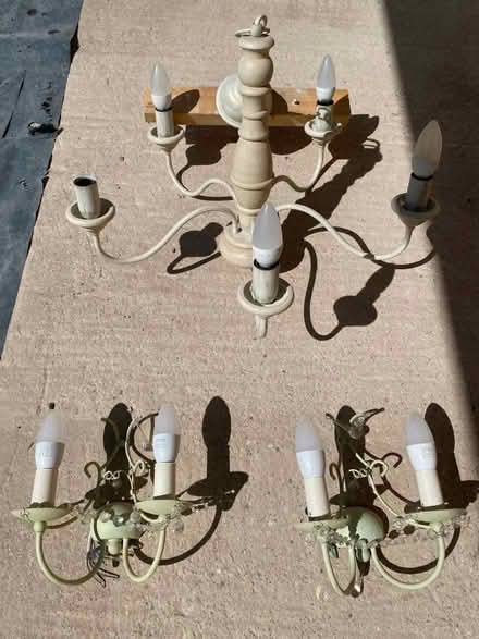 Photo of free Pendant & wall lights Laura Ashley (OX4 Iffley) #1