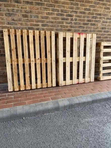 Photo of free 4 wooden pallets (Snaresbrook E11) #1