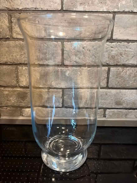 Photo of free Glass vase (Tilehurst RG30) #1