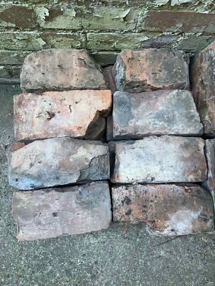 Photo of free 118 reclaimed bricks (Sydenham SE23) #2